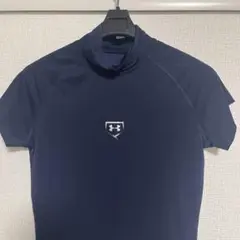 アンダーアーマー　アンダーシャツ　M