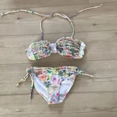 新品　ggショップ　花柄フリル水着　ビキニ　セパレート