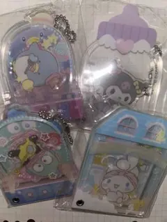 サンリオ カスタムアクリルチャーム 4つ まとめ売り