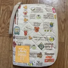 歪み＆シミの為再値下げ❗️ ディズニーリゾート　母子手帳ケース　フード柄