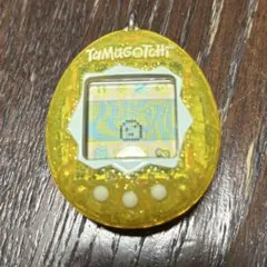 たまごっち　Tamagotchi GEN2 黄色