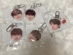 treasure ジョンウ 顔アクキー 喜怒哀楽 コンプリート