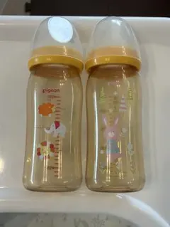 Pigeon 動物柄 哺乳瓶 240ml 2本セット　まとめ売り