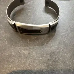 希少　バングル　カーボンブレスレット　アイアンマン　M サイズ