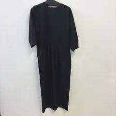 ブラック ワンピースのサムネイル