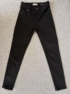 YANUK Patricia ブラック スキニー デニム　24