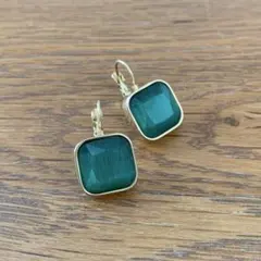 1点作品☆ クッション型枠ブルークォーツピアス イヤリングに変更可能
