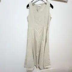 【新品タグ付き】I-SOOK ワンピース　リネン　ノースリーブ　ベージュ