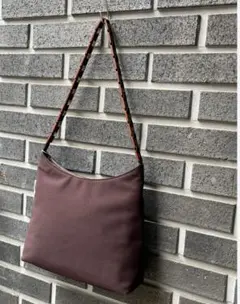 【美品】フェラガモ　ショルダー　ヴァラ　ナイロン　 ブラウン