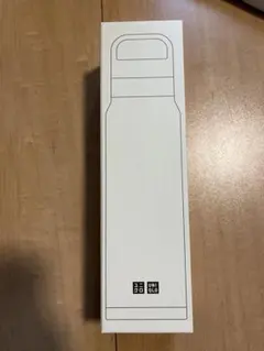 ユニクロ UNIQLO 炭酸対応 ステンレスボトル 感謝際 ノベルティ 白