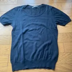 ユニクロ　半袖　ニットセーター　S.  黒