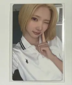 Hearts2Hearts ジウ ICONIC HEART トレカ