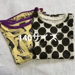 バラ売り可　140サイズTシャツ2枚セット　キリン柄 ドット柄　Tシャツ 140のサムネイル