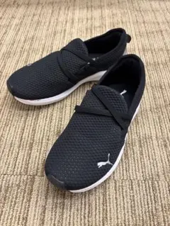 PUMA ソフトフォーム　22,5cm 美品