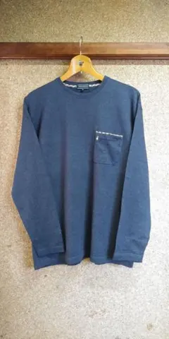 ロゴ 長袖カットソー