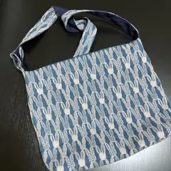 Item thumbnail for item 260159b5-b078-4999-9327-d10e9e55e1eb