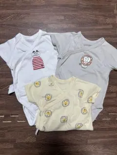 ユニクロ　ボディスーツ　半袖　前開き　70 3点セット