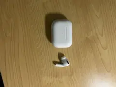 AirPods本体 ホワイトのサムネイル
