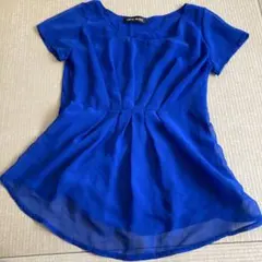 美品　CECIL McBee セシルマクビー　サファイアブルーチュニックのサムネイル