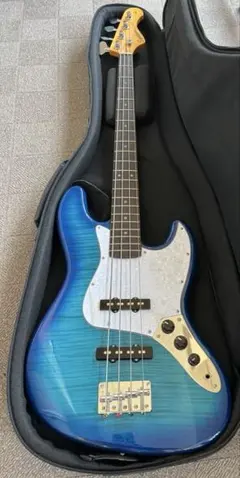 S. GALANER エレキベース ブルー 2025年最新】s.galanerの人気アイテム - メルカリ