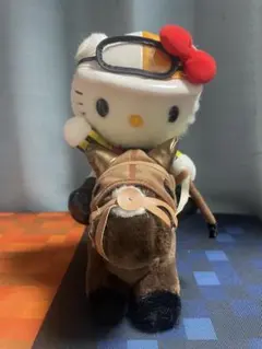 最安値→値下げ】お馬 de キティちゃん アーモンドアイ】 - メルカリ
