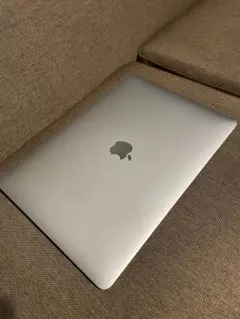 MacBook Air 13インチ2019 8GB/256GB
