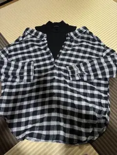 チェックシャツ タートルネック　重ね着風