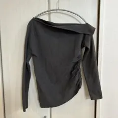 オフショルダー ニット チャコールグレー