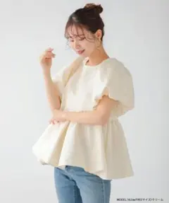 ま*ろ様 【完売品レア】fitmore フラワー柄リボンペプラムパフスリーブ