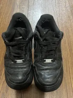 NIKE AIR FORCE 1 ブラック スニーカー