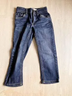 Item thumbnail for item 0e7192df-8908-4fd5-86f3-eed869250546