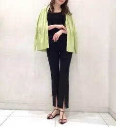 美品 XL GU ハイライズ フロントスリット フレアジーンズ 大きいサイズ