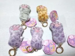 ぶるぶる！子猫の手 キーホルダー 5個セット