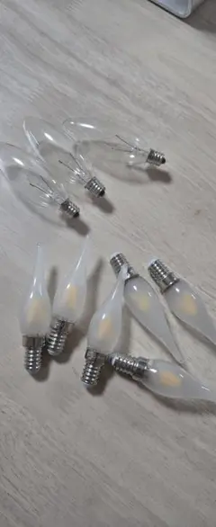 LEDキャンドル型電球 10個セットe12