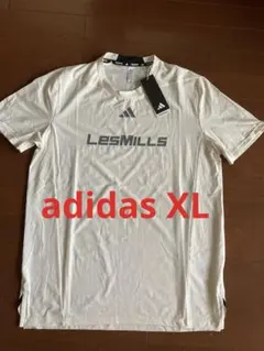 【新品未使用】adidas アディダス　LESMILLS ロゴTシャツ
