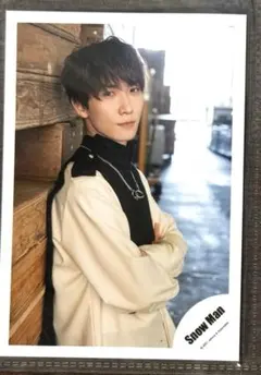 渡辺翔太　オフショ　Grandeur