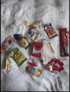 ガチャガチャ　お菓子セット