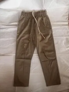 ベージュ チノパン ゴムウエスト