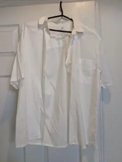 ユニクロワイシャツ半袖