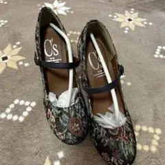 レディースヒール　Mサイズ　黒　新品未使用