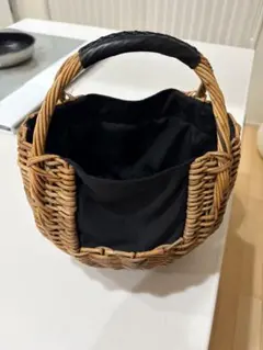 丸型レザーワンハンドルカゴバッグ