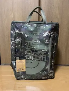 North Face ヒューズボックス デジカモ 迷彩 ノースフェイス リュックのサムネイル