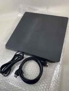 PS4 CUH2100A 本体とケーブル