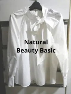 24AW ナチュラルビューティーベーシック サイドボウタイブラウス 白 M