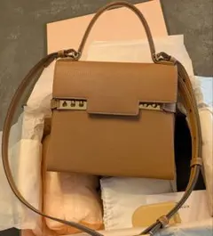 デルヴォー☆大人気Newタイプ　ブラウンレザー ハンドバッグ フラップ　ベジタル