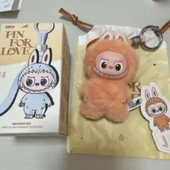 ポップマート　ラブブ　J