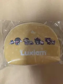Luxiem ポーチ