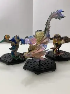 カラフル モンスター フィギュア 3体セット