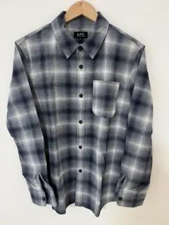 【未使用】A.P.C. チェックシャツ ブルー Mサイズのサムネイル