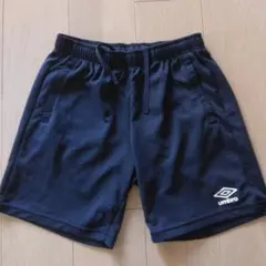 umbro ネイビー ハーフパンツ